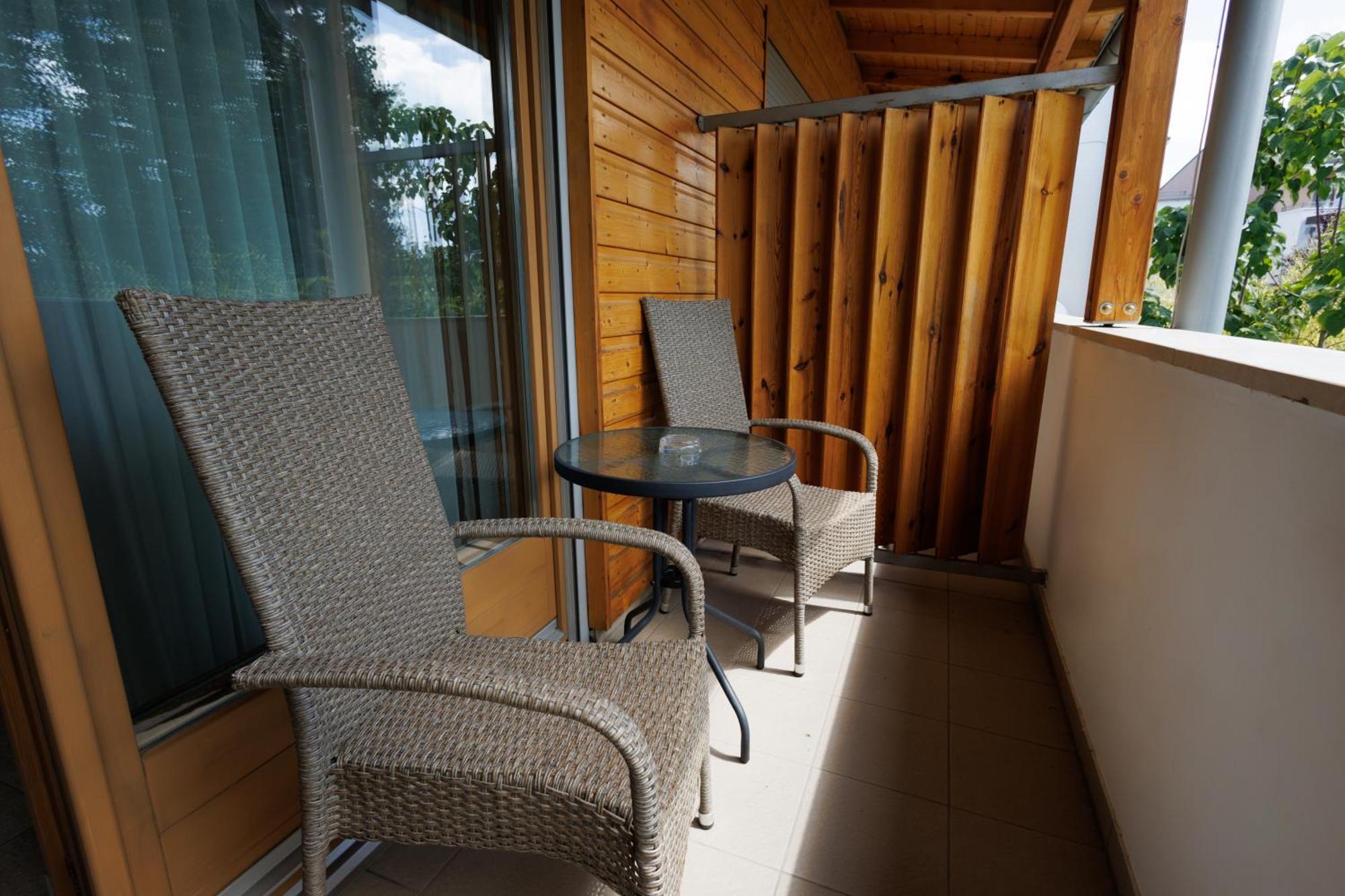Jacht Apartmanok Balatonfüred Buitenkant foto